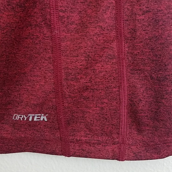 Tek Gear DryTek Burgundy T-Shirt XL 18/20 - Picture 5 of 5